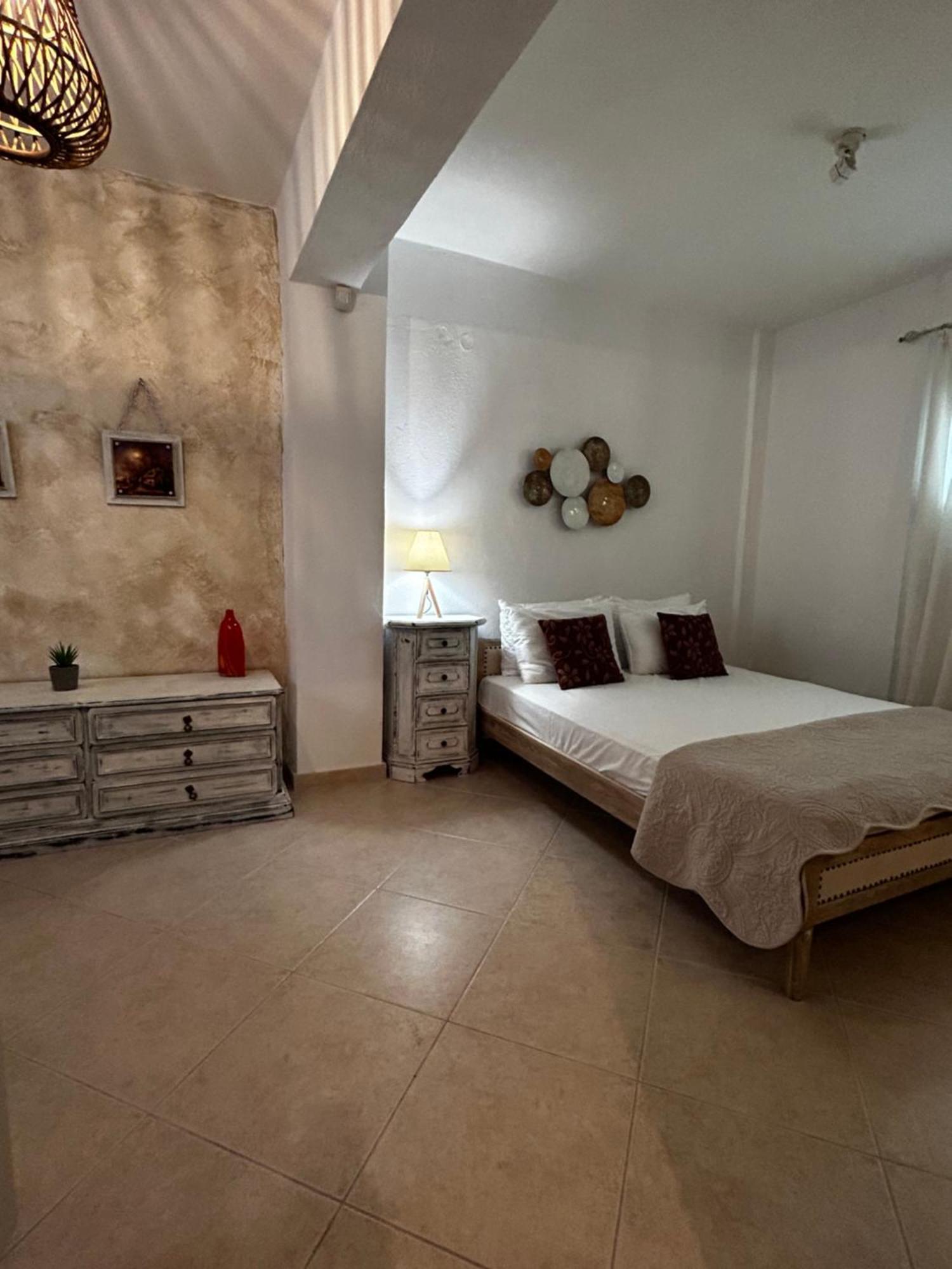Perfect Hospitality - Elenas House, Nikiti Villa Buitenkant foto