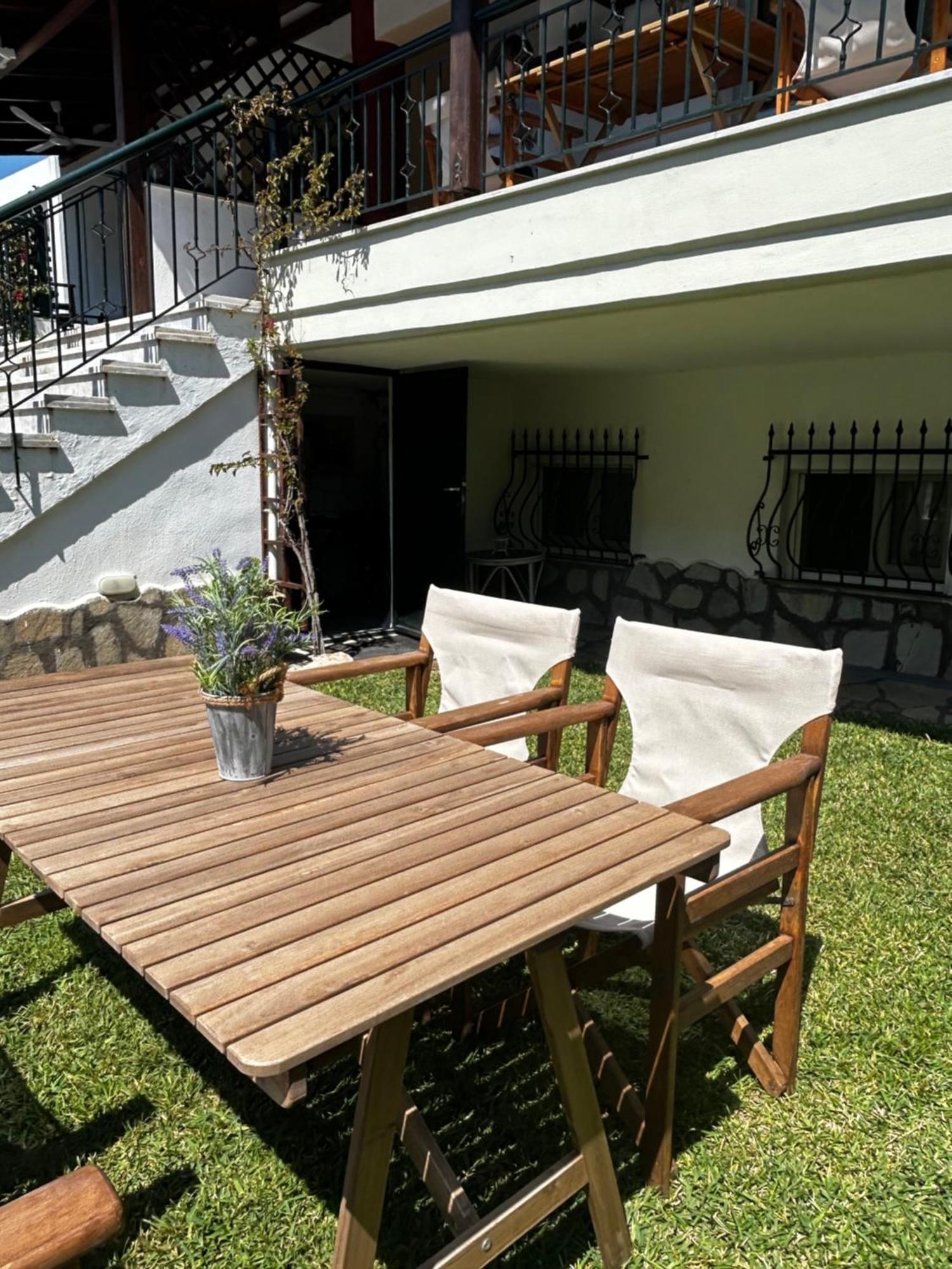 Perfect Hospitality - Elenas House, Nikiti Villa Buitenkant foto